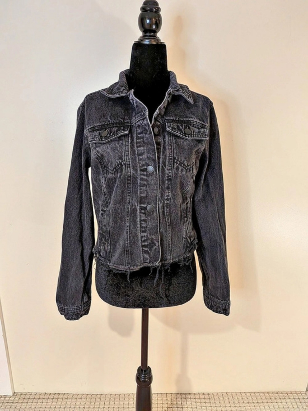 Thread Freeborn Jacket Distressed Denim Jacket Black Size Small